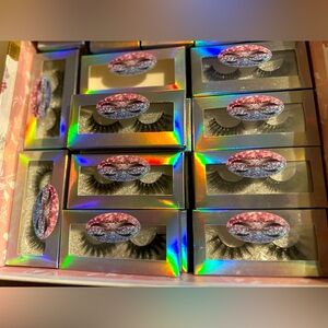 Lashes by CaitlinBrooksCosmetics🩷